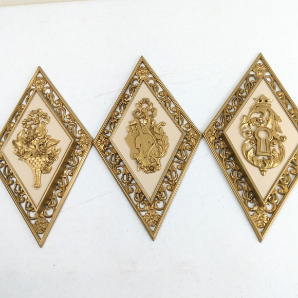 Dart Other - Dart Vintage Diamond Wall Plaques Gold Tone MCM Hollywood Regency Set of 3